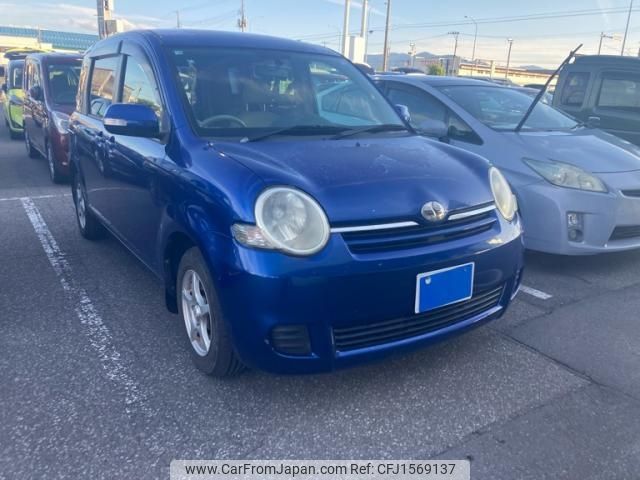 toyota sienta 2006 CFJ1569137 image 1