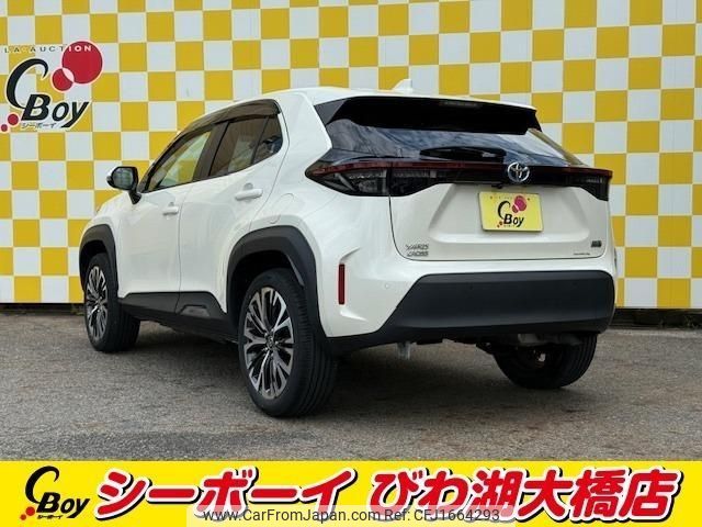 toyota yaris-cross 2022 CFJ1664293 image 2