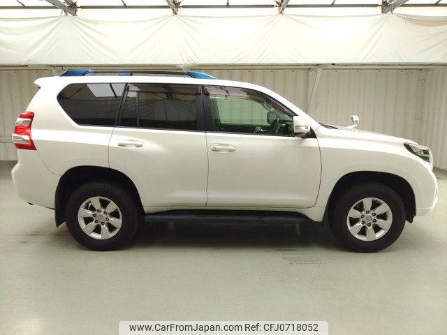 toyota land-cruiser-prado 2015 ENHANCEAUTO_1_ea294103 image 2