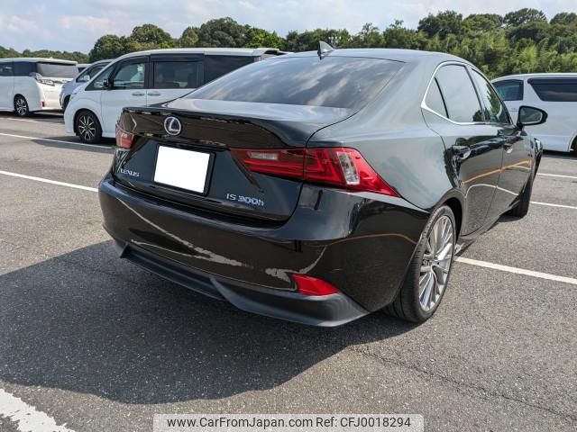 lexus is 2014 quick_quick_DAA-AVE30_AVE30-5023539 image 2