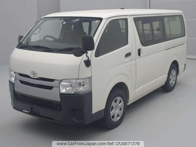 toyota regiusace-van 2016 quick_quick_LDF-KDH206V_KDH206-8104953 image 1