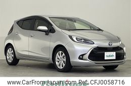 toyota aqua 2022 -TOYOTA--AQUA 6AA-MXPK11--MXPK11-2085716---TOYOTA--AQUA 6AA-MXPK11--MXPK11-2085716-