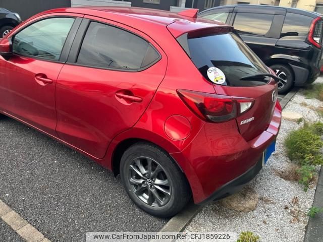 mazda demio 2016 CFJ1859226 image 2