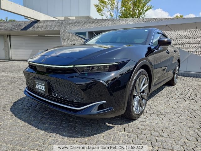 toyota crown 2023 CFJ1568742 image 1