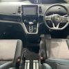 nissan serena 2017 CFJ1707929 image 2
