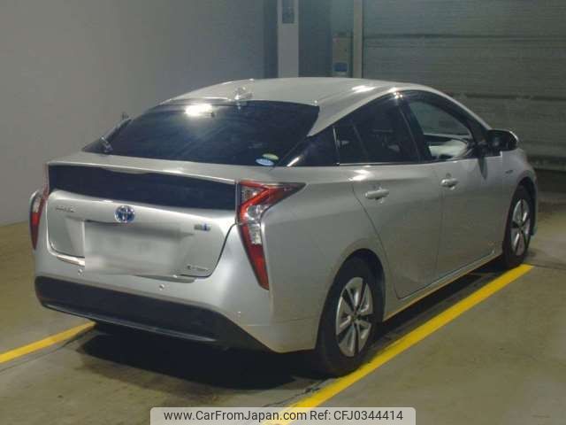 toyota prius 2016 -TOYOTA--Prius DAA-ZVW55--ZVW55-8009101---TOYOTA--Prius DAA-ZVW55--ZVW55-8009101- image 2