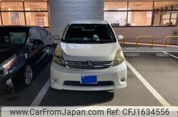 toyota isis 2009 CFJ1634556
