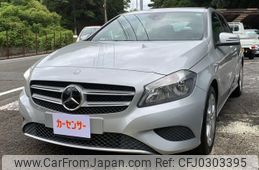 mercedes-benz a-class 2013 quick_quick_DBA-176042_WDD1760422J056400