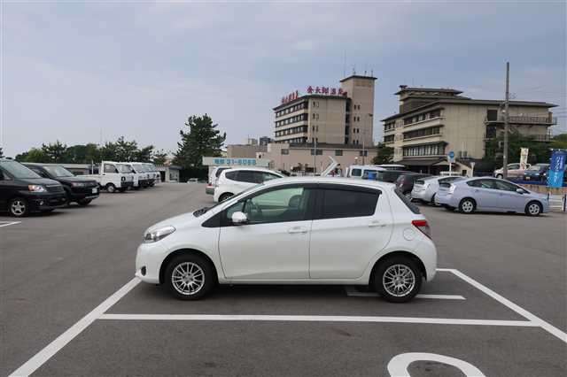 toyota vitz 2011 170523185703 image 2