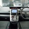 toyota voxy 2012 CFJ1667223 image 29