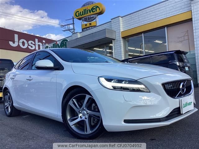 volvo v40 2017 -VOLVO--Volvo V40 LDA-MD4204T--YV1MVA8RDJ2448772---VOLVO--Volvo V40 LDA-MD4204T--YV1MVA8RDJ2448772- image 1