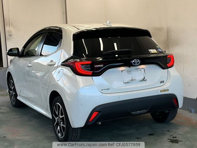 toyota yaris 2020 -TOYOTA 【富山 530に2415】--Yaris MXPH15-0005688---TOYOTA 【富山 530に2415】--Yaris MXPH15-0005688- image 2