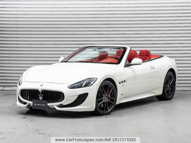 maserati grandcabrio 2017 quick_quick_MGCS1_ZAMVM45J000233525 image 1