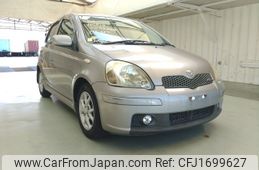 toyota vitz 2004 CFJ1699627