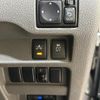 nissan nv350-caravan-van 2017 quick_quick_VR2E26_VR2E26-104414 image 10