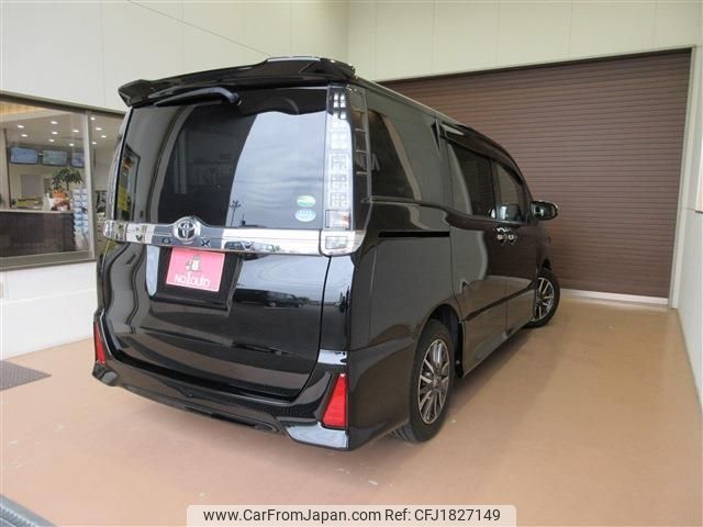 toyota voxy 2014 CFJ1827149 image 2