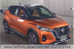 nissan kix 2020 -NISSAN 【湘南 301ﾙ6378】--KIX 6AA-P15--P15-018741---NISSAN 【湘南 301ﾙ6378】--KIX 6AA-P15--P15-018741-