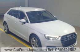 audi a3 2018 quick_quick_DBA-8VCXS_WAUZZZ8V8JA065379