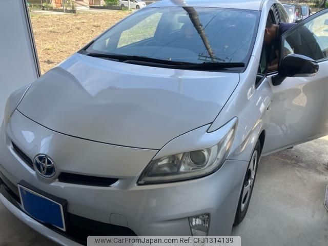 toyota prius 2012 -TOYOTA--Prius DAA-ZVW30--ZVW30-5575335---TOYOTA--Prius DAA-ZVW30--ZVW30-5575335- image 2