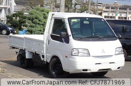 mitsubishi-delica-truck-2009-4171-car_ecc41d97-2451-42ff-a435-611af291f8c2