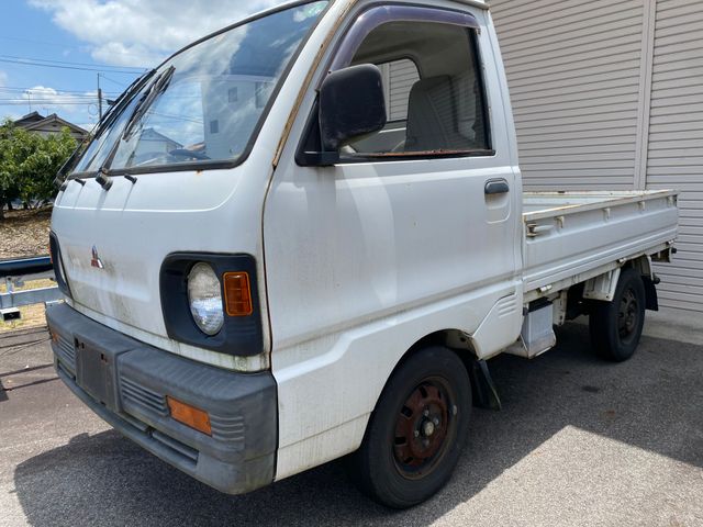 mitsubishi-minicab-truck-1992-699-car_ecdcee10-ea82-487c-92bb-aad9dae3ac76