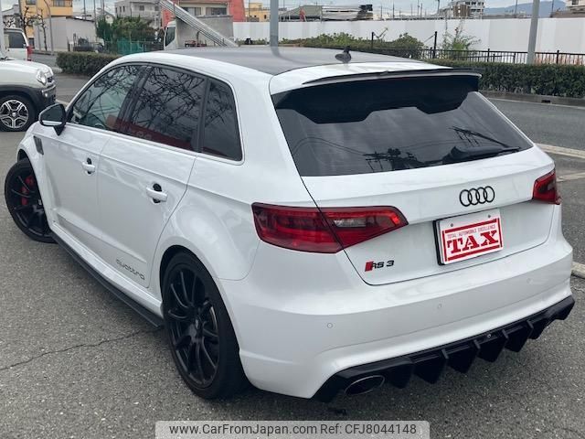 audi rs3-sportback 2016 quick_quick_8VCZGF_WUAZZZ8V9GA903921 image 2