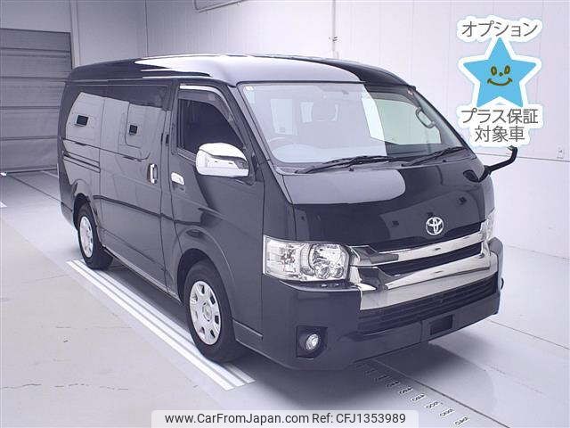 toyota regiusace-van 2017 CFJ1353989 image 1