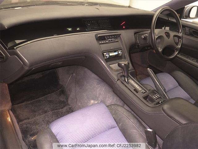 car_ece1b02b-957a-461c-8a18-