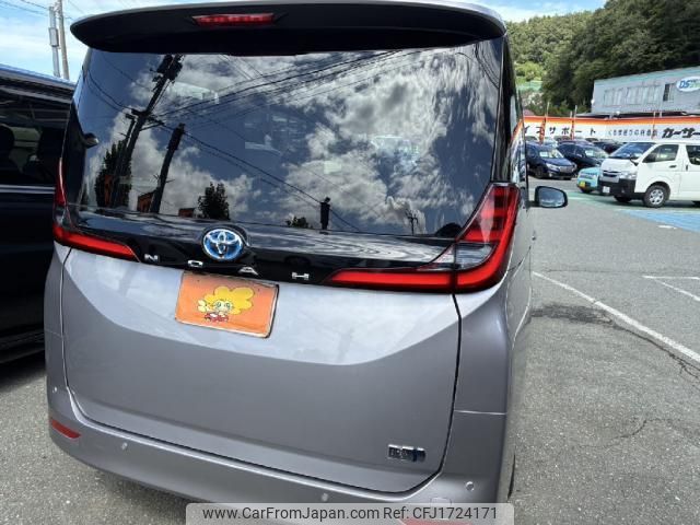toyota noah 2022 CFJ1724171 image 2