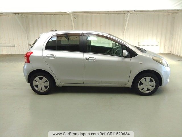 toyota vitz 2006 CFJ1520634 image 2