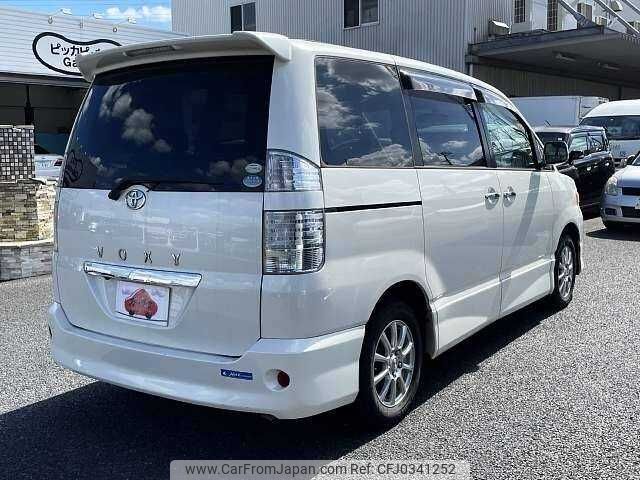 toyota voxy 2006 504928-925236 image 2