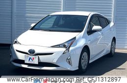 toyota prius 2018 CFJ1312897