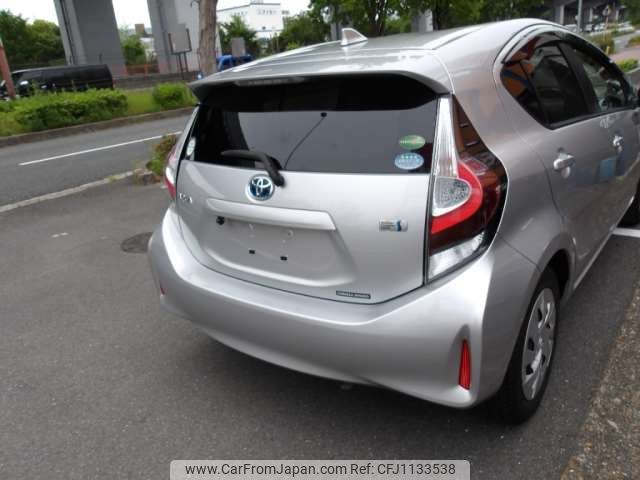 toyota aqua 2020 CFJ1133538 image 2