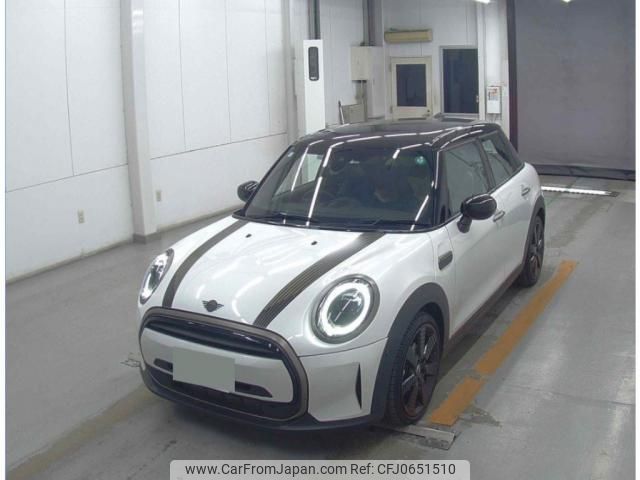 mini mini-others 2024 quick_quick_3BA-XU15MW_WMW32DK0102U76366 image 1