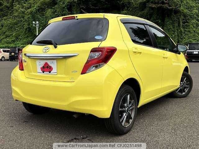 toyota vitz 2014 504928-924527 image 2