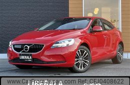 volvo v40 2017 -VOLVO--Volvo V40 DBA-MB4154T--YV1MV2820J2452710---VOLVO--Volvo V40 DBA-MB4154T--YV1MV2820J2452710-