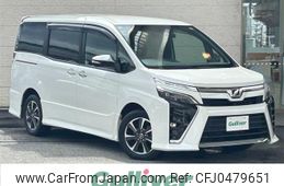 toyota voxy 2018 -TOYOTA--Voxy DBA-ZRR80W--ZRR80-0411397---TOYOTA--Voxy DBA-ZRR80W--ZRR80-0411397-