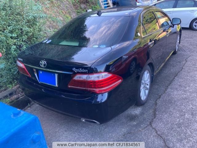 toyota crown 2011 CFJ1834561 image 2
