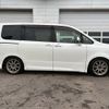 toyota voxy 2012 CFJ1740204 image 4