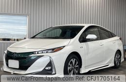 toyota prius-phv 2019 CFJ1705164