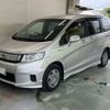 honda freed-spike 2013 CFJ1716110 image 1