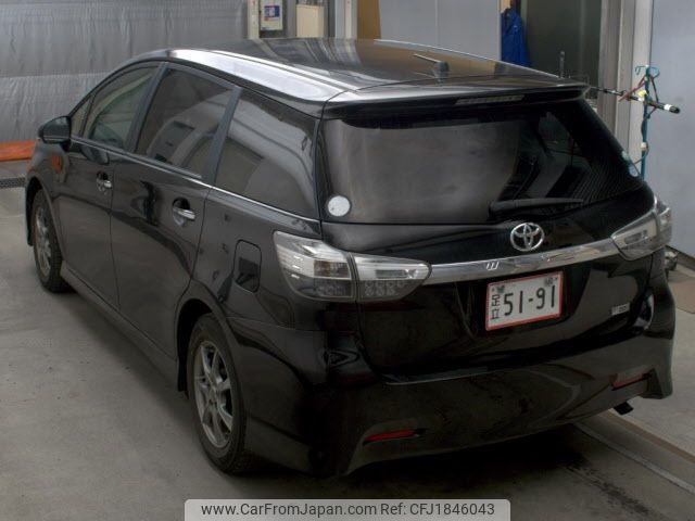 toyota wish 2015 CFJ1846043 image 2