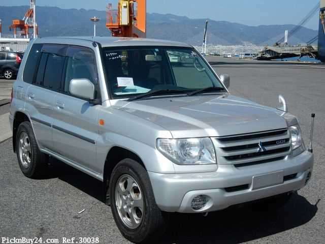 mitsubishi pajero-io 2000 30038 image 1