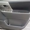 toyota voxy 2010 -TOYOTA--Voxy DBA-ZRR75W--ZRR75-0061964---TOYOTA--Voxy DBA-ZRR75W--ZRR75-0061964- image 32