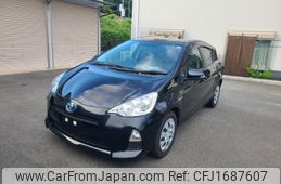 toyota aqua 2012 CFJ1687607
