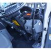 hino dutro 2017 CFJ9264748 image 41
