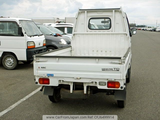 mitsubishi minicab-truck 1993 No.13169 image 2