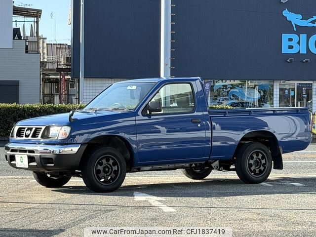 nissan dutsun-truck 1999 CFJ1837419 image 2