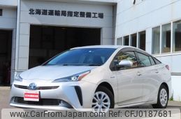 toyota prius 2019 -TOYOTA--Prius ZVW55--6007823---TOYOTA--Prius ZVW55--6007823-