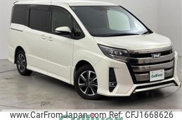 toyota noah 2017 CFJ1668626